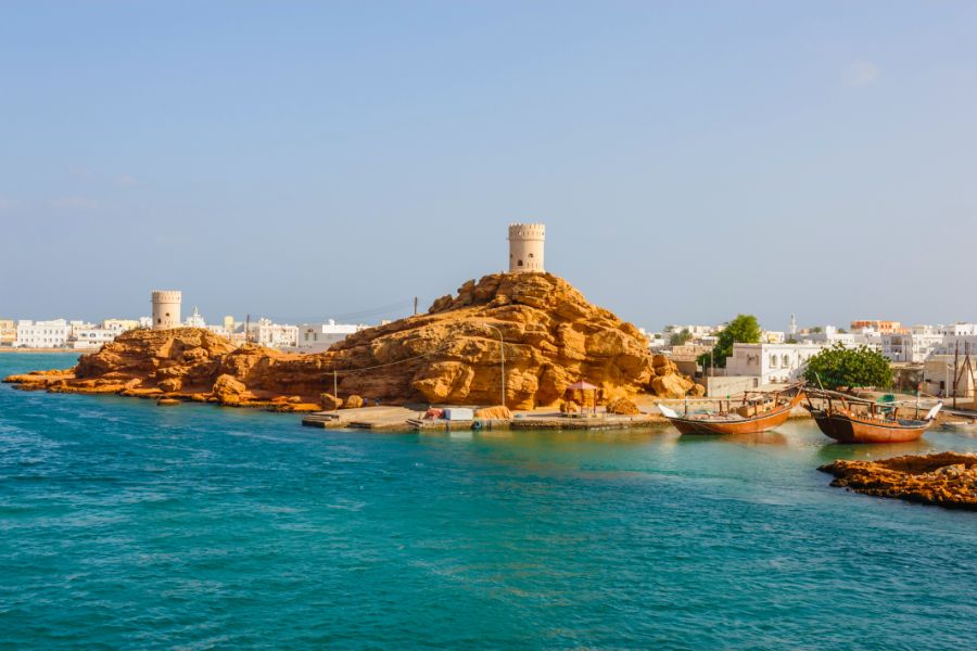 Itinerary Guide to the Top 10 Places in Oman for First-Time Visitors